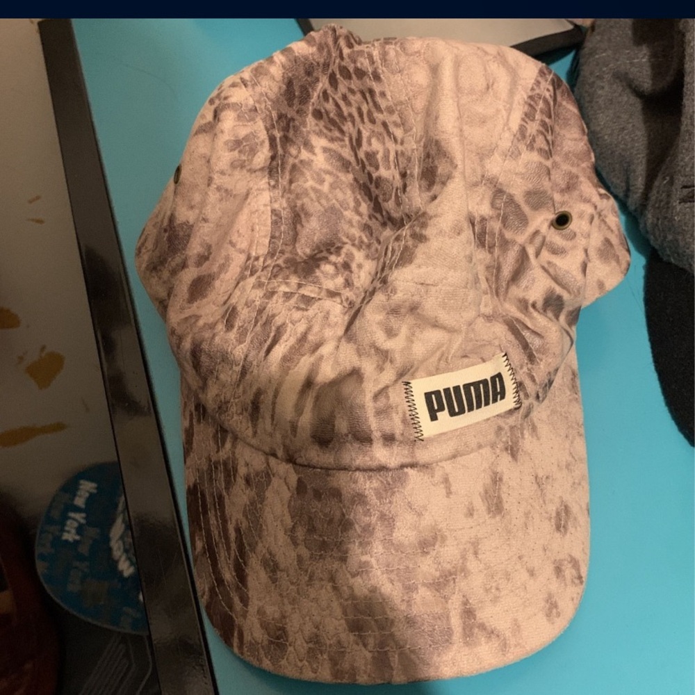 SAMPLE PUMA SNAKESKIN HAT